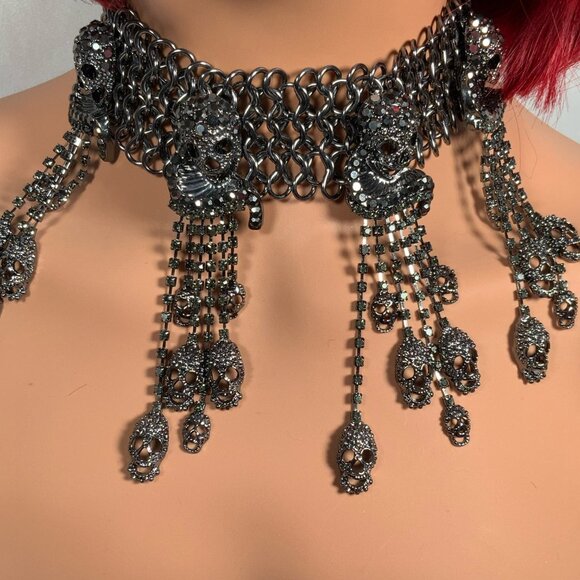 Natasha Gunmetal Pave Bib Statement Necklace Skulls Chainmail Choker Goth - Picture 7 of 17